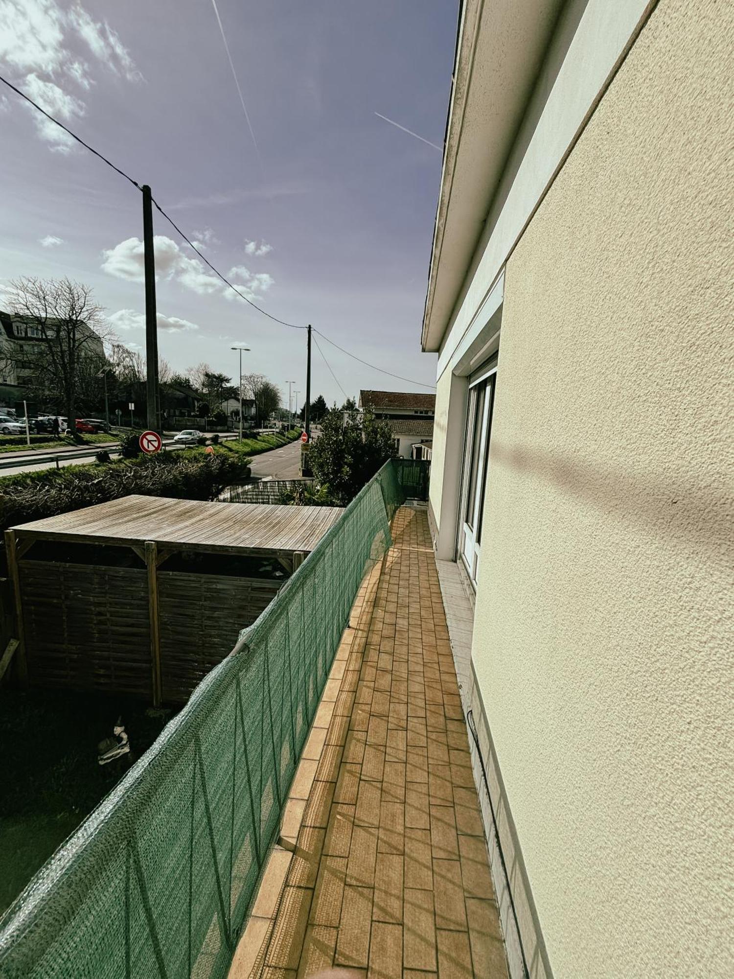 Duplex Avec Jardin - Proche Paris - Disneyland - Rer - Noisy-le-Grand Exterior foto